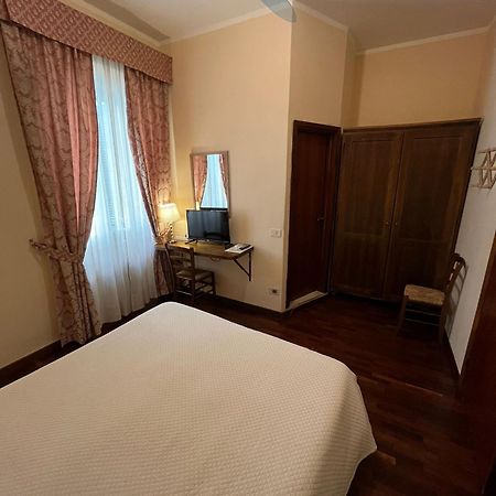 Affittacamere Mazzini 78 Grosseto Exteriör bild