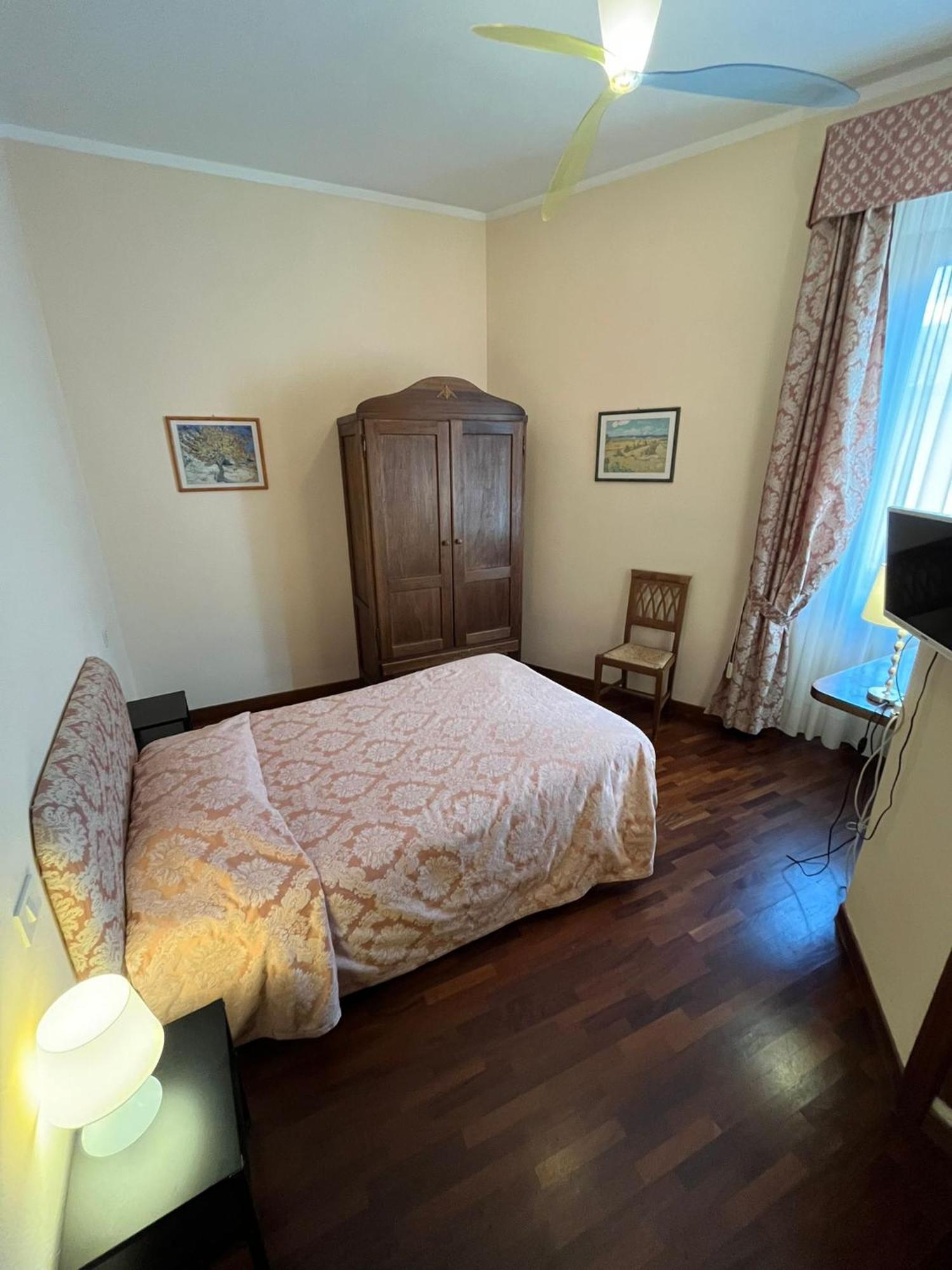 Affittacamere Mazzini 78 Grosseto Exteriör bild
