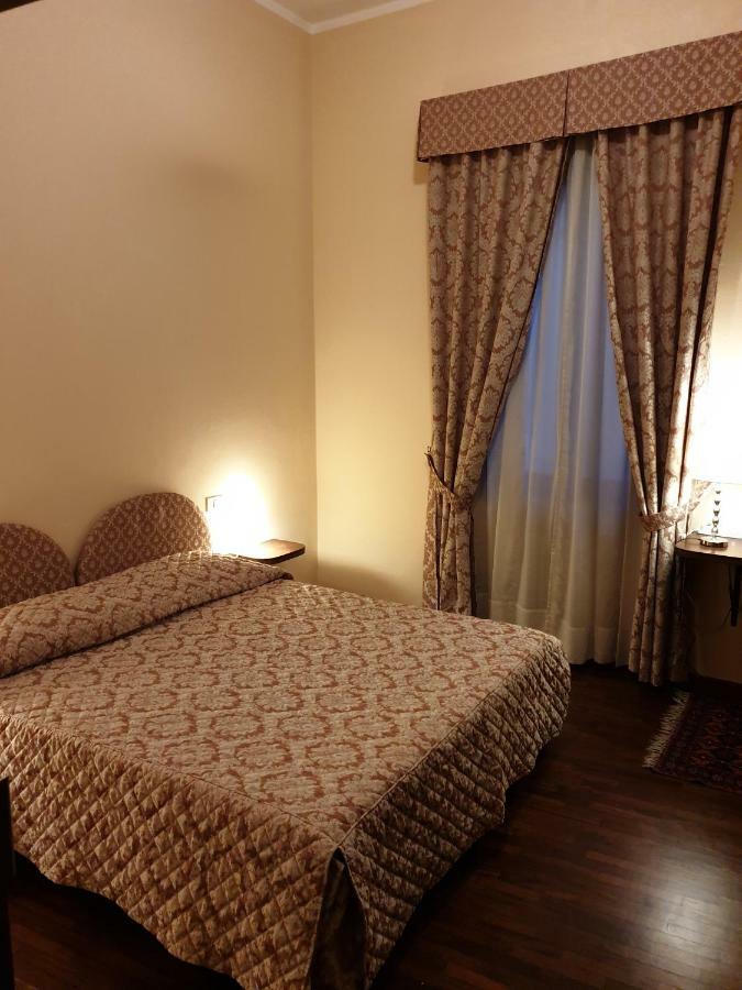 Affittacamere Mazzini 78 Grosseto Exteriör bild